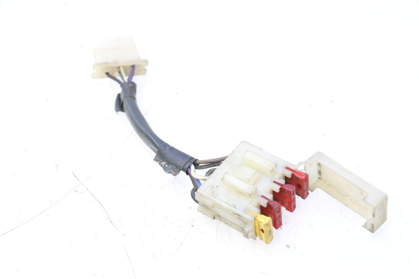 photo de UCHWYT BEZPIECZNIKA CF MOTO E-CHARM 125 (2005 - 2008) - Zbliżenie techniczne