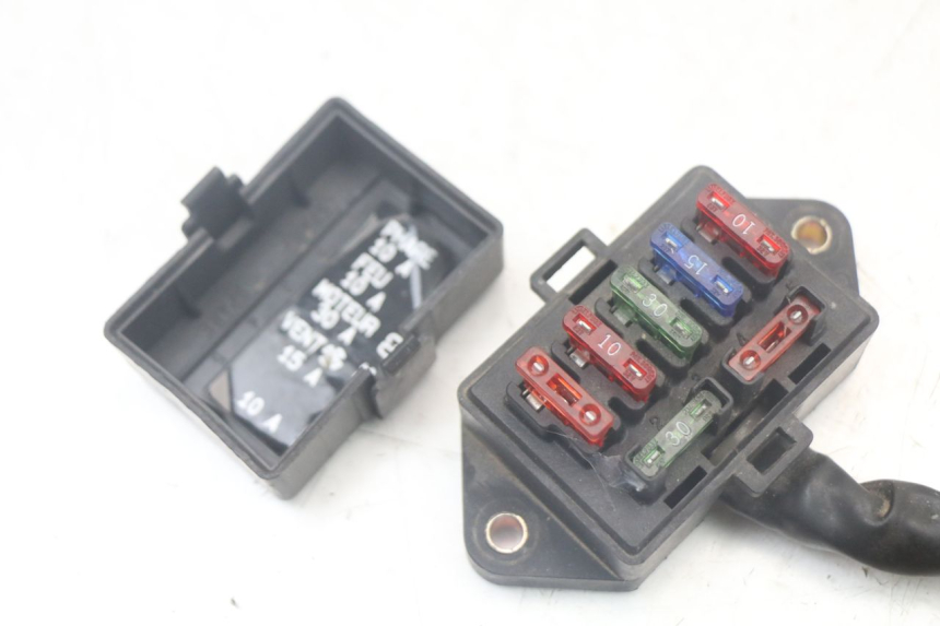 photo de UCHWYT BEZPIECZNIKA TRIUMPH SPEED TRIPLE T301 900 (1994 - 1996) - Zoom stanu zużycia