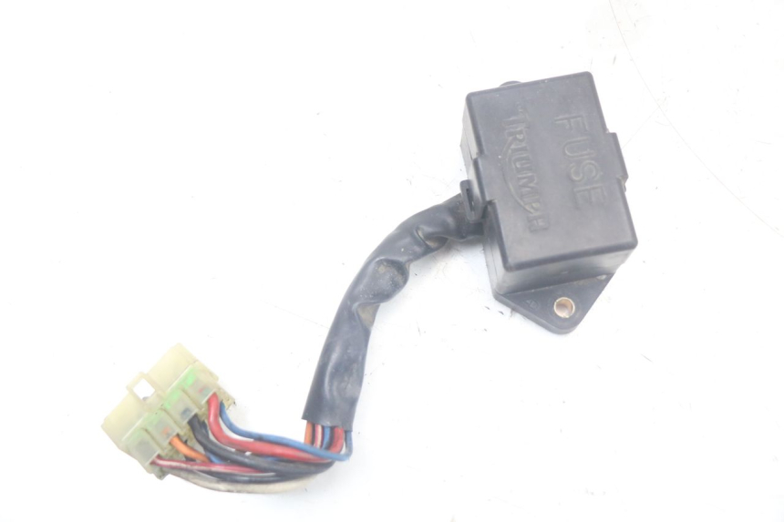 photo de UCHWYT BEZPIECZNIKA TRIUMPH SPEED TRIPLE T301 900 (1994 - 1996) - Zbliżenie techniczne