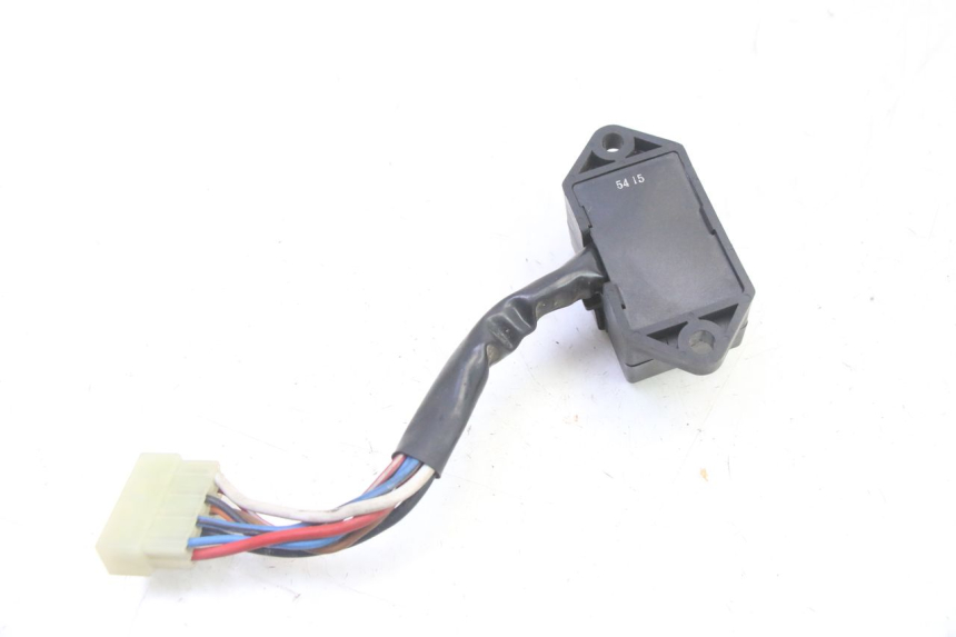 photo de UCHWYT BEZPIECZNIKA TRIUMPH SPRINT 900 (1995 - 1998) - Zbliżenie techniczne