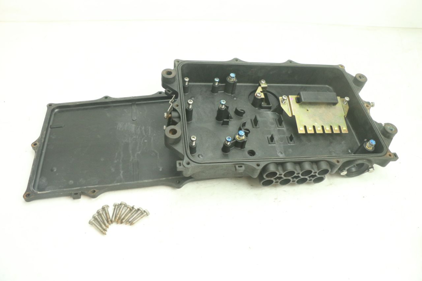 photo de UCHWYT BEZPIECZNIKA YAMAHA WAVE RUNNER GP R 1200 (2000 - 2003) - Widok główny