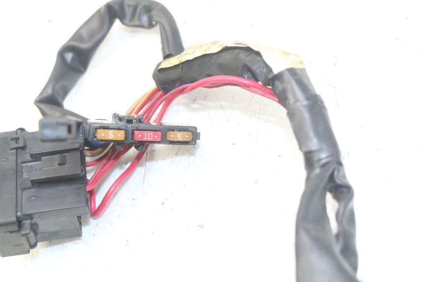 photo de UCHWYT BEZPIECZNIKA YAMAHA XP T-MAX TMAX 500 (2004 - 2007) - Zoom stanu zużycia