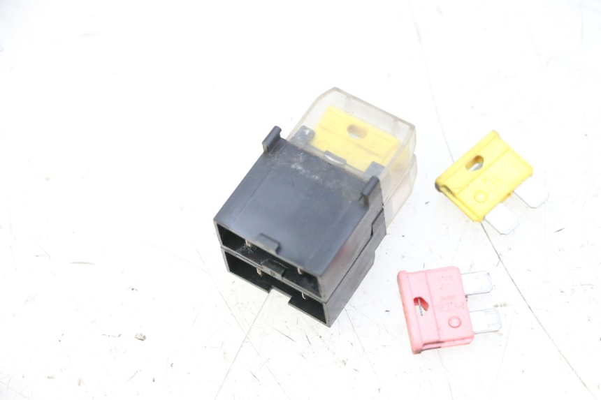 photo de UCHWYT BEZPIECZNIKA YAMAHA YP MAJESTY 125 (2007 - 2010) - Widok główny