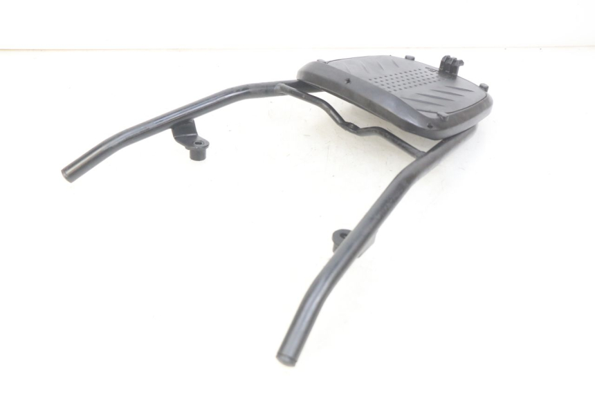 photo de Bagażnik tylni KYMCO AGILITY RS 4T 50 (2009 - 2013) - Zbliżenie techniczne