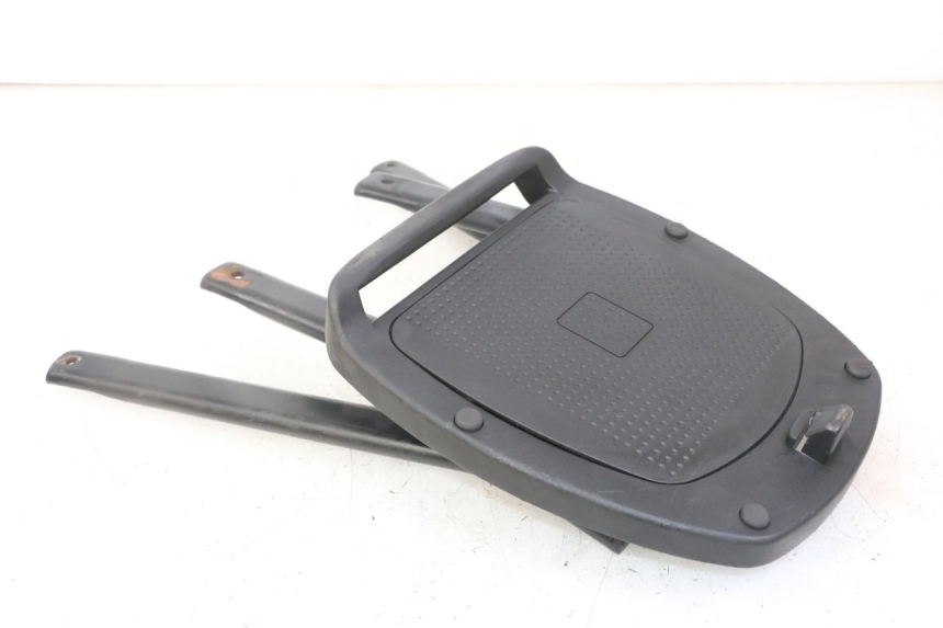 photo de Bagażnik tylni PEUGEOT ELYSEO 125 (1999 - 2004) - Stan powierzchni