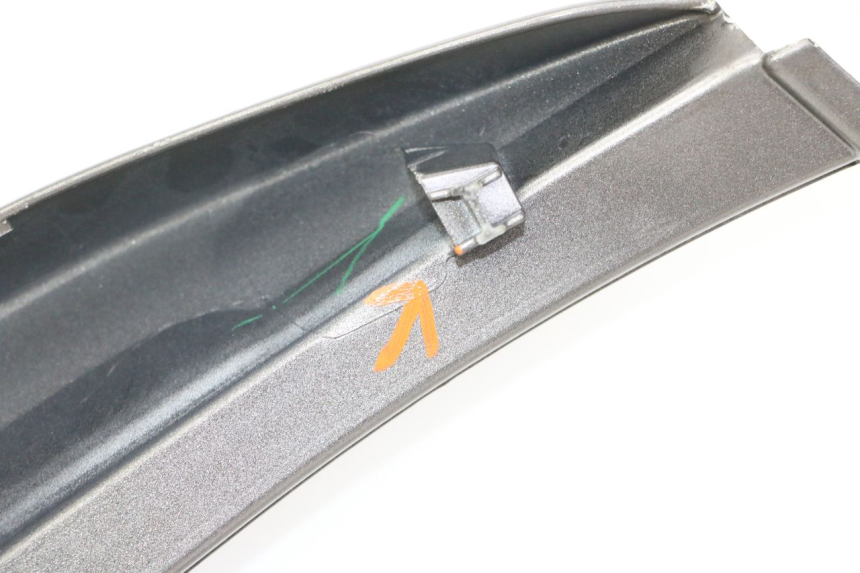 photo de Bagażnik tylni HONDA FORZA ABS 300 (2013 - 2017) - Struktura - zbliżenie