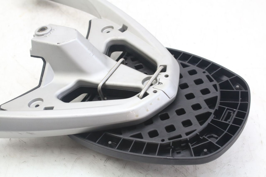 photo de Bagażnik tylni PEUGEOT GEOPOLIS RS 125 (2007 - 2009) - Punkty mocowania