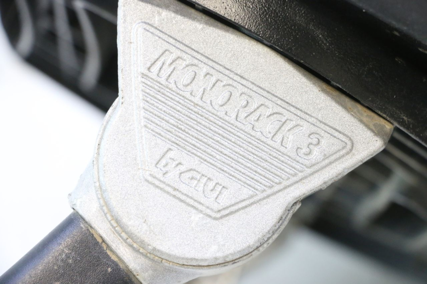 photo de BAGAŻNIK KAWASAKI GPX F ZX750F 750 (1986 - 1990) - Część sprawdzona