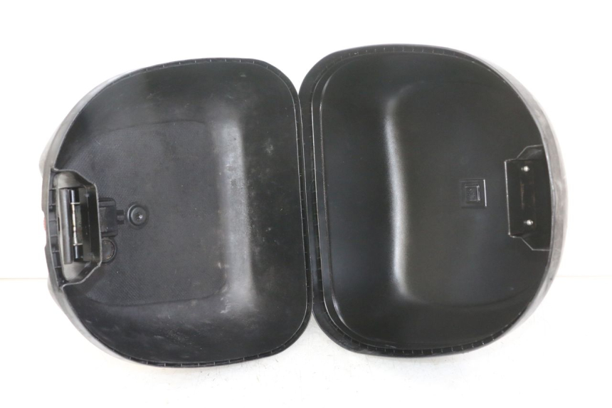 photo de Bagażnik tylni HONDA SCV LEAD 100 (2003 - 2007) - Zoom stanu zużycia