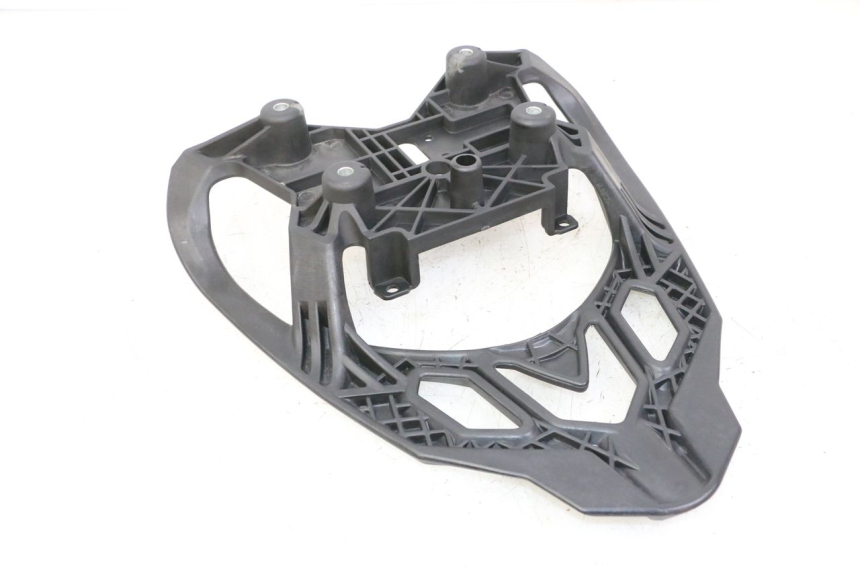 photo de Bagażnik tylni KIDEN KD125-G 125 (2018 - 2022) - Szczegół części