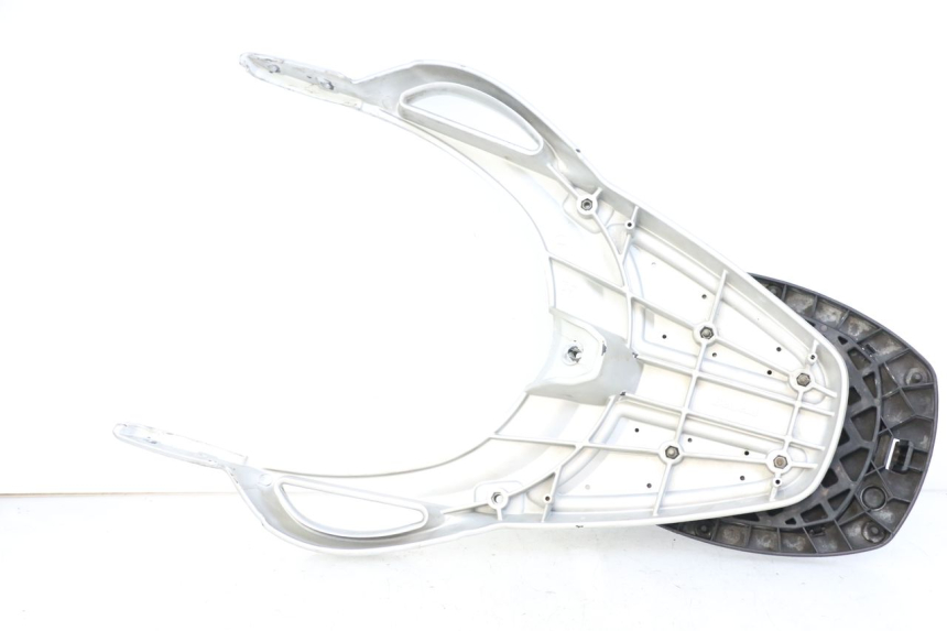 photo de Bagażnik tylni RENAULT KOURANOS 125 (2001 - 2004) - Szczegół części