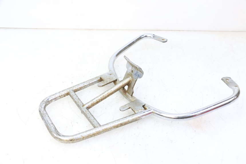 photo de Bagażnik tylni PIAGGIO LXV 4T 50 (2009 - 2013) - Inny kąt widzenia