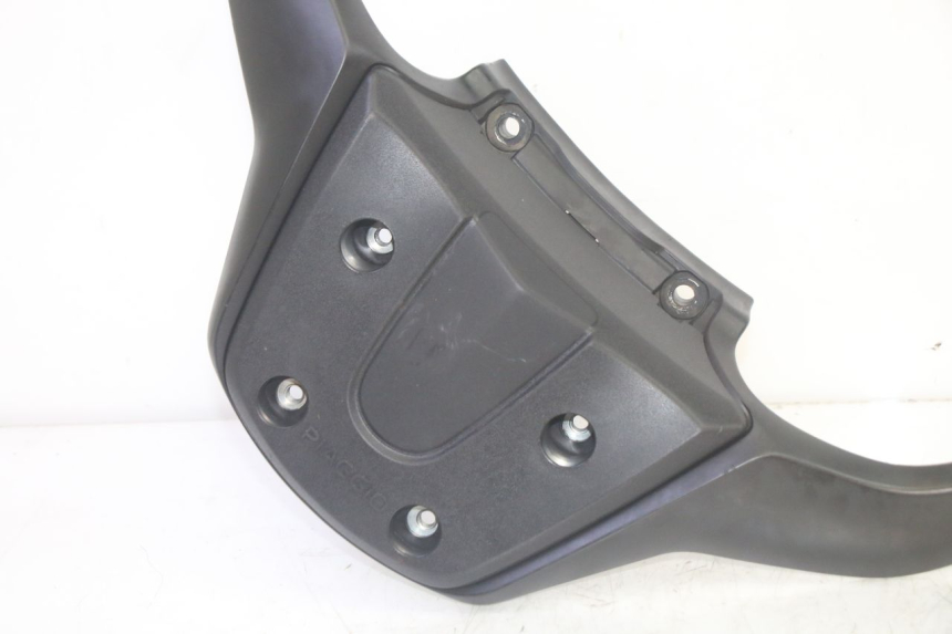 photo de Bagażnik tylni PIAGGIO MP3 HPE 350 (2018 - 2020) - Zoom stanu zużycia