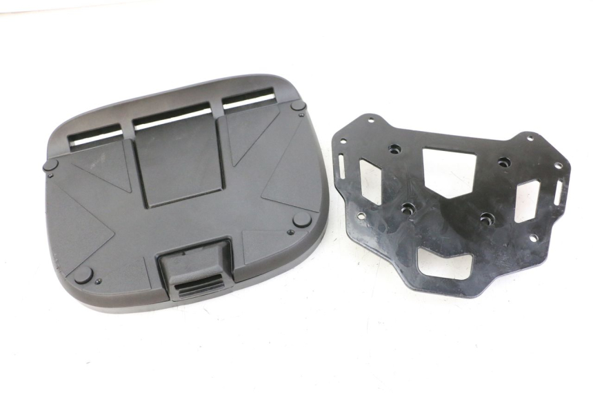 photo de Bagażnik tylni PIAGGIO MP3 500 (2014 - 2017) - Widok produktu