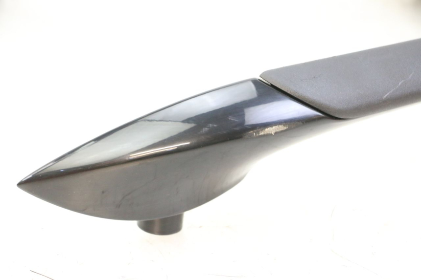 photo de Bagażnik tylni PIAGGIO MP3 500 (2014 - 2017) - Szczegół części