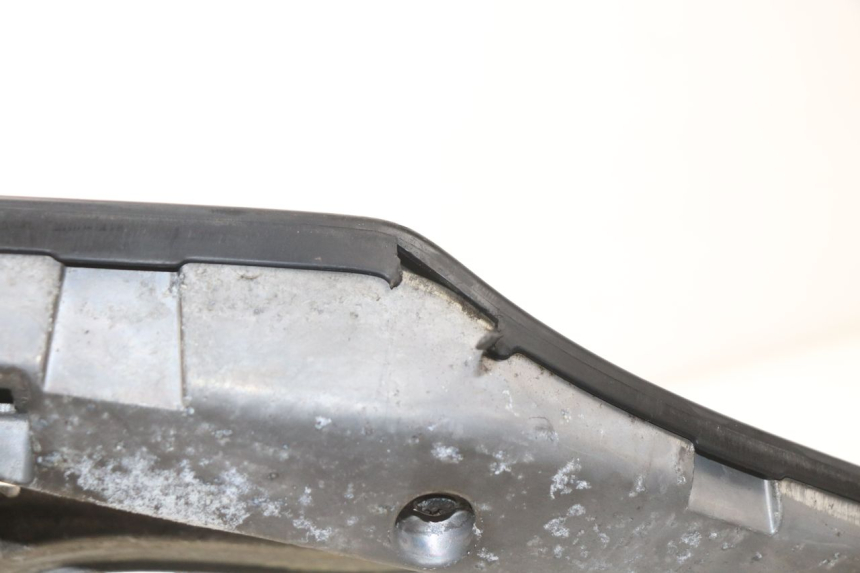 photo de Bagażnik tylni HONDA NSS EX FORZA 250 (2005 - 2013) - Szczegół części