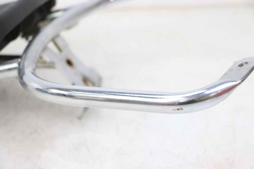 photo de Bagażnik tylni PIAGGIO VESPA LX 2T 50 (2005 - 2013) - Zoom stanu zużycia