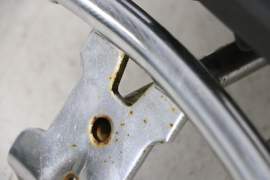 photo de Bagażnik tylni PIAGGIO VESPA LX 2T 50 (2005 - 2013) - Inny kąt widzenia