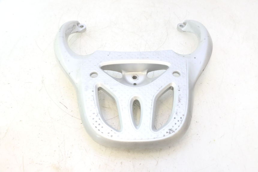 photo de BAGAŻNIK HONDA SH 125 (2001 - 2003) - Szczegół części