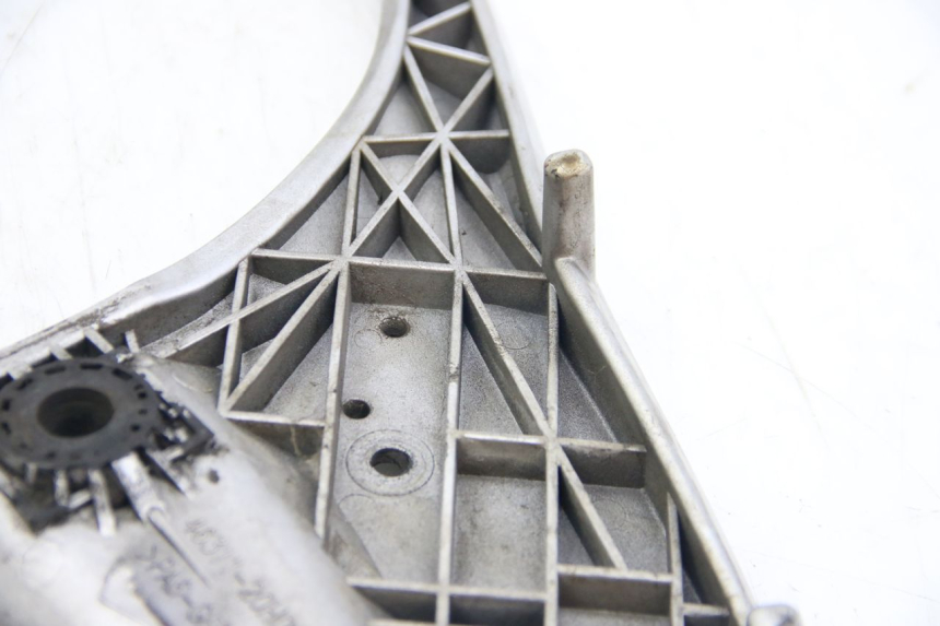 photo de Bagażnik tylni SUZUKI SIXTEEN 125 (2008 - 2010) - Stan powierzchni