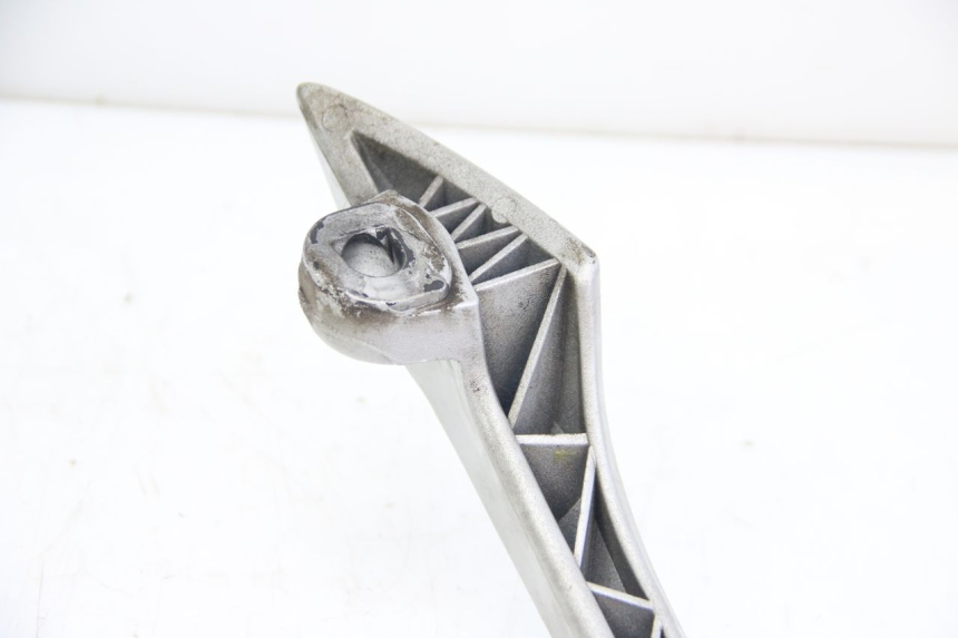 photo de Bagażnik tylni SUZUKI SIXTEEN 125 (2008 - 2010) - Oznaczenia i referencje