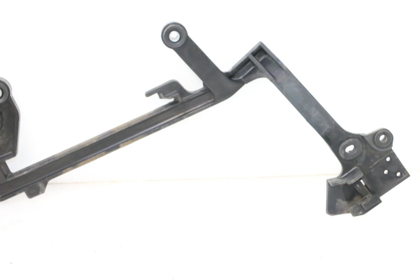 photo de BAGAŻNIK HONDA ST PAN EUROPEAN 1100 (1990 - 2002) - Zbliżenie techniczne
