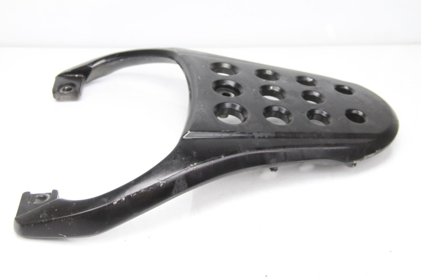 photo de Bagażnik tylni SUZUKI UC EPICURO 125 (1999 - 2003) - Zoom stanu zużycia