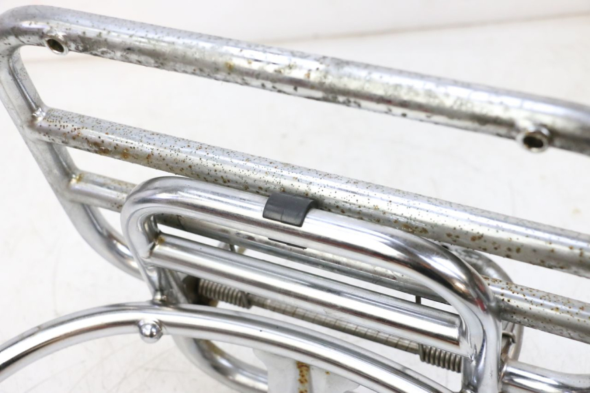 photo de Bagażnik tylni PIAGGIO VESPA GTS SUPER IE 125 (2009 - 2016) - Widok ogólny