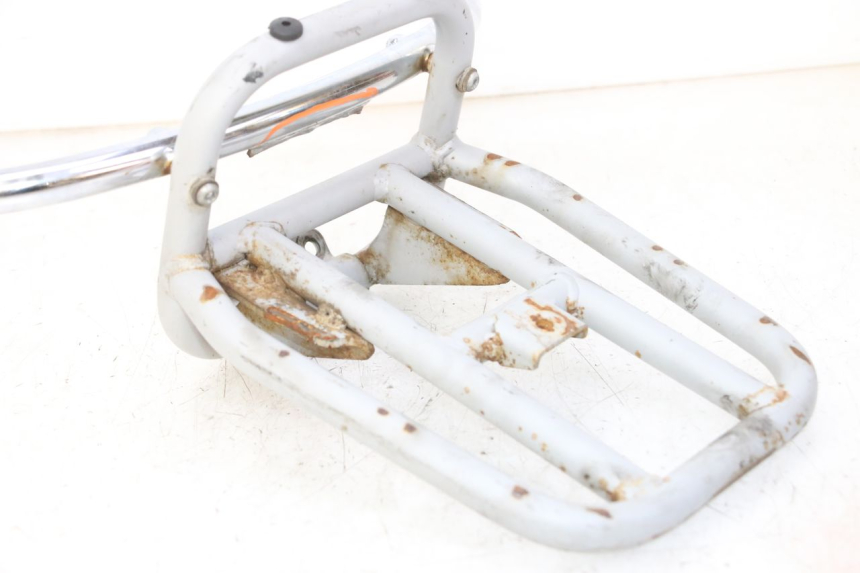 photo de Bagażnik tylni PIAGGIO VESPA S 2T 50 (2007 - 2014) - Szczegóły charakterystyczne