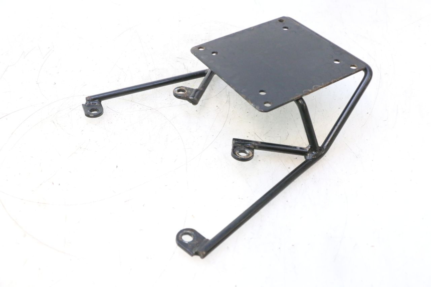 photo de BAGAŻNIK YAMAHA YP MAJESTY 125 (2002 - 2006) - Zbliżenie techniczne