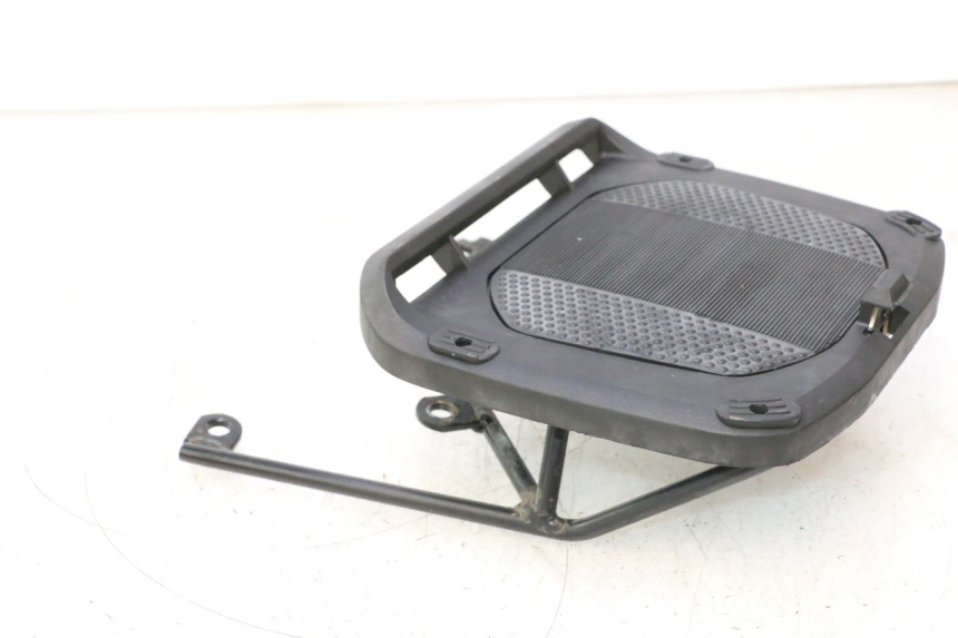 photo de BAGAŻNIK YAMAHA YP MAJESTY 125 (2002 - 2006) - Zoom stanu zużycia