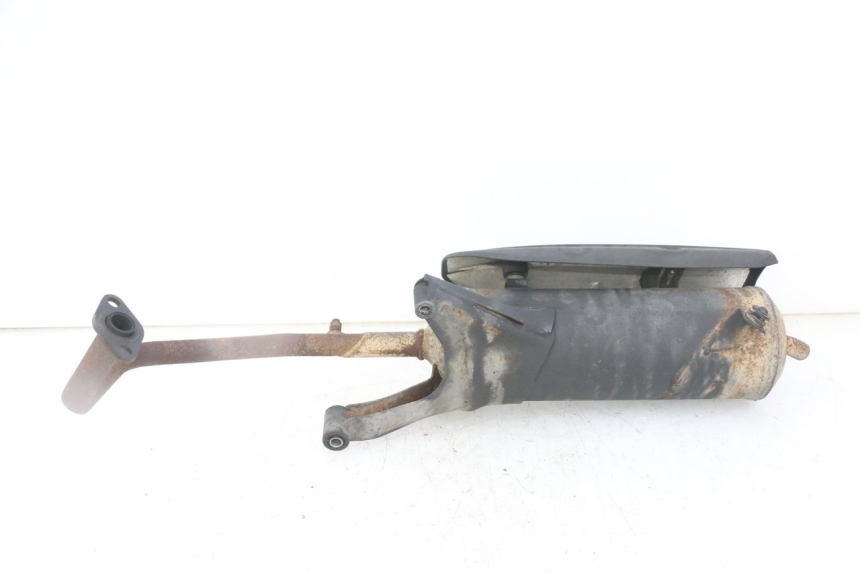 photo de TŁUMIK WYDECHU KYMCO AGILITY 4T 50 (2005 - 2018) - Szczegóły charakterystyczne