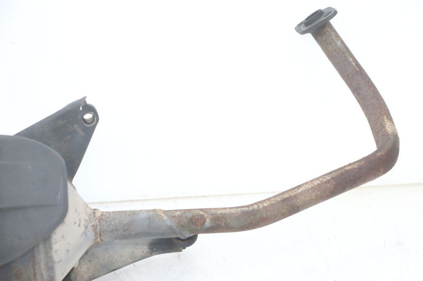 photo de TŁUMIK WYDECHU KYMCO AGILITY 4T 50 (2005 - 2018) - Widok z bliska