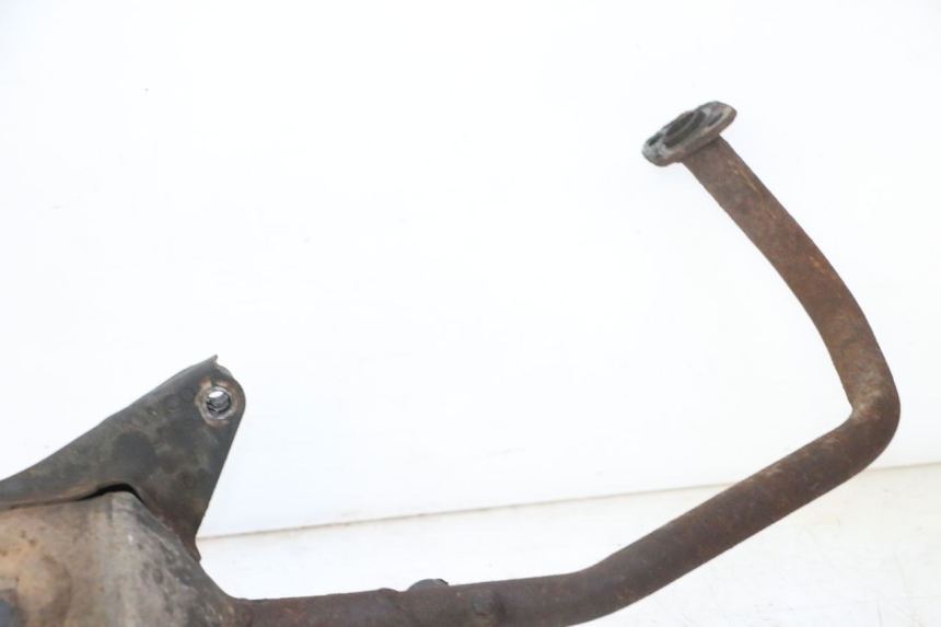 photo de TŁUMIK WYDECHU KYMCO AGILITY 4T 50 (2005 - 2018) - Zbliżenie komponentów