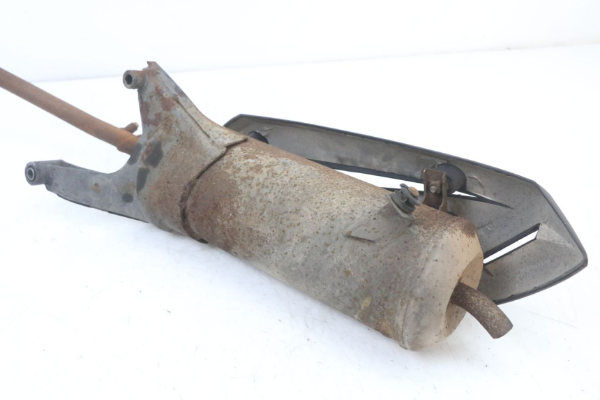 photo de TŁUMIK WYDECHU KYMCO AGILITY CARRY 50 (2011 - 2020) - Stan powierzchni