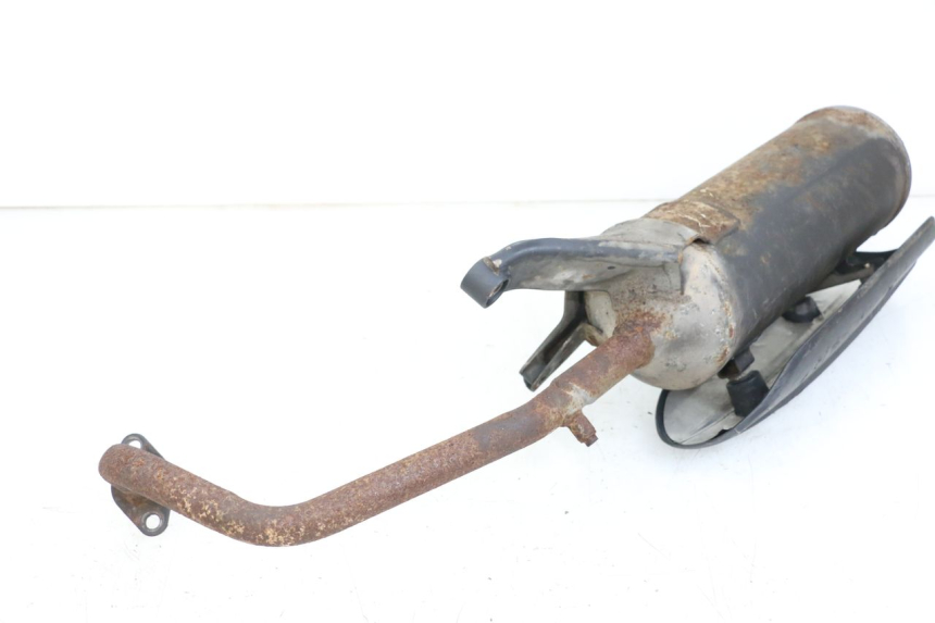 photo de TŁUMIK WYDECHU KYMCO AGILITY PREMIUM 50 (2007 - 2010) - Inny kąt widzenia