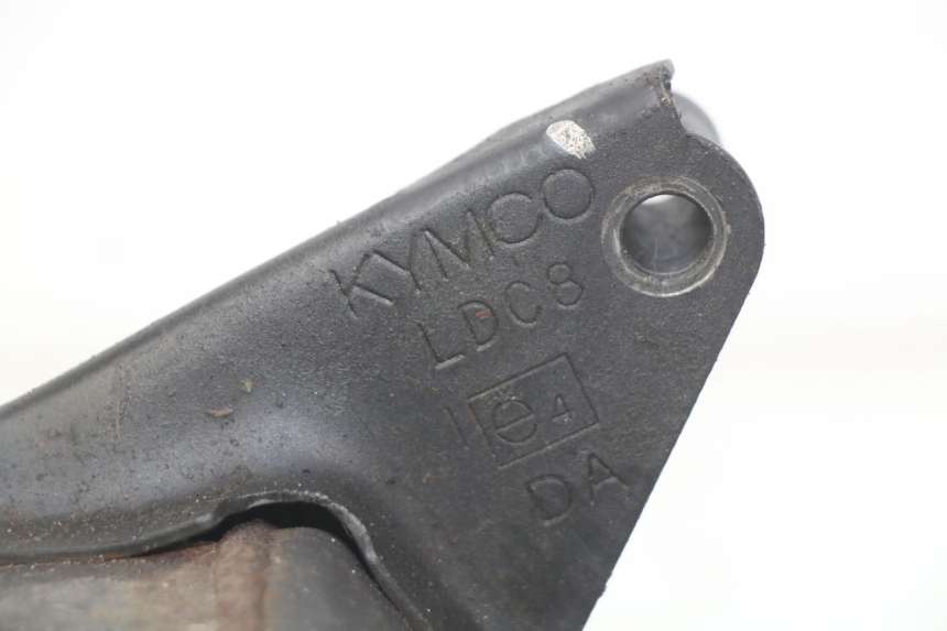 photo de TŁUMIK WYDECHU KYMCO AGILITY RS 4T 50 (2009 - 2013) - Widok z bliska