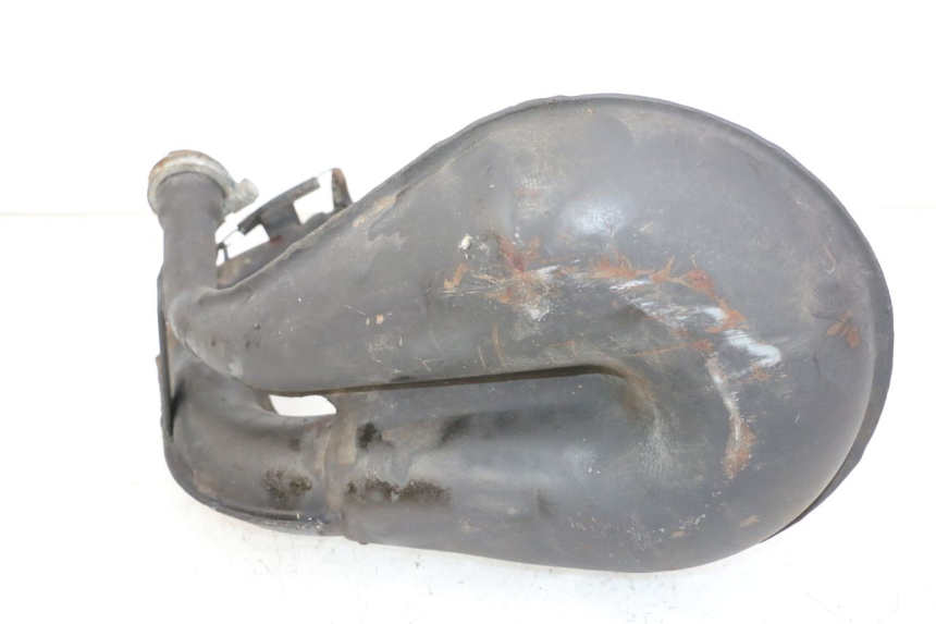 photo de TŁUMIK WYDECHU APRILIA CLASSIC 125 (1995 - 2001) - Struktura - zbliżenie