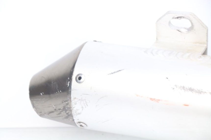 photo de TŁUMIK WYDECHU XTRM FACTORY DIRTBIKE BSE 150 - Struktura - zbliżenie