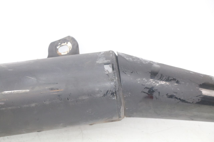 photo de PRAWY TŁUMIK WYDECHU YAMAHA FJ 3CX 1200 (1986 - 1996) - Szczegóły charakterystyczne