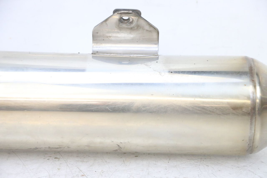 photo de PRAWY TŁUMIK WYDECHU YAMAHA FJR ABS 1300 (2006 - 2012) - Widok z bliska