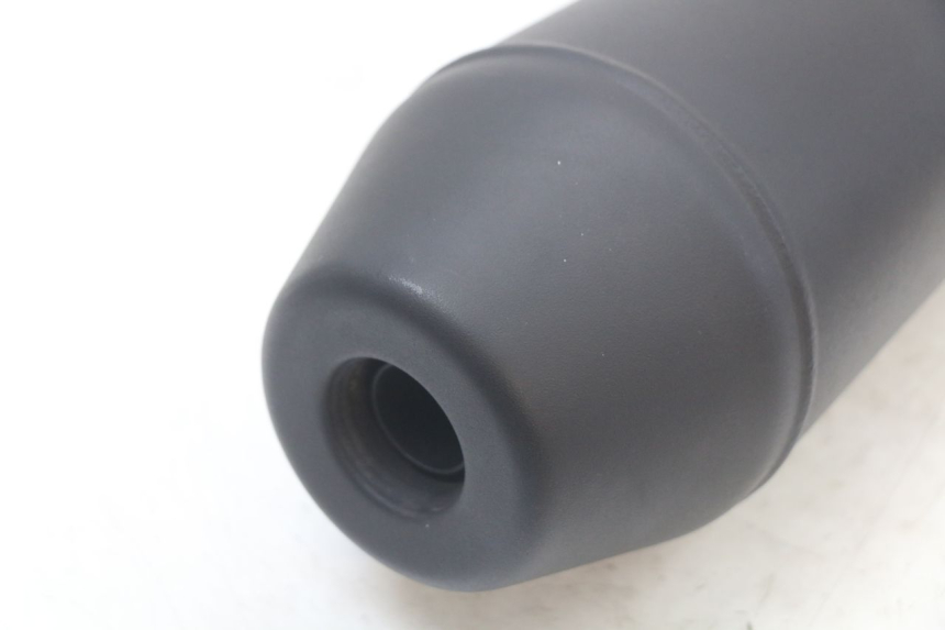 photo de PRAWY TŁUMIK WYDECHU ROYAL ENFIELD CONTINENTAL GT 650 (2019 - 2024) - Stan powierzchni