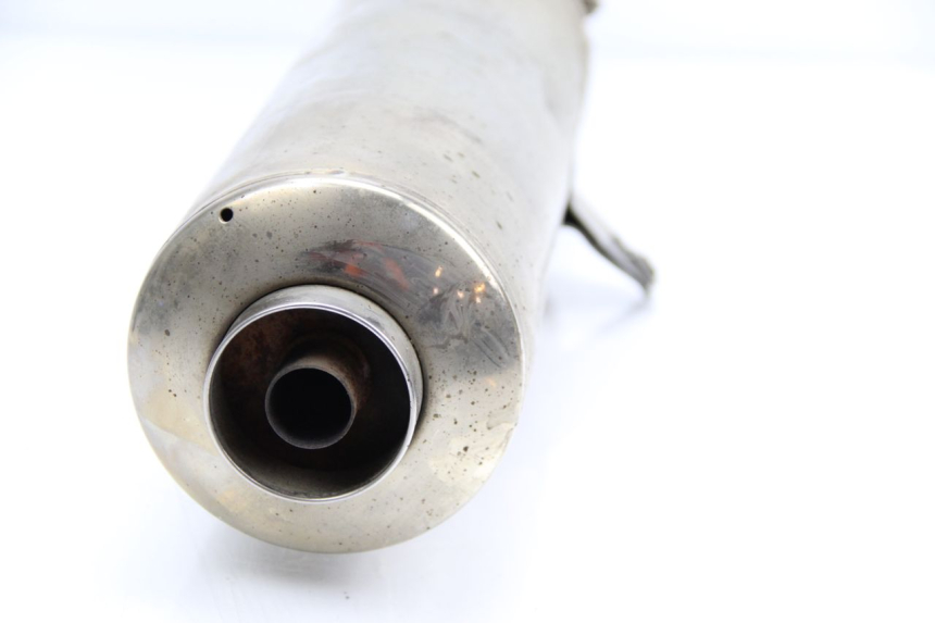 photo de PRAWY TŁUMIK WYDECHU YAMAHA TDM ABS 900 (2002 - 2014) - Zbliżenie techniczne