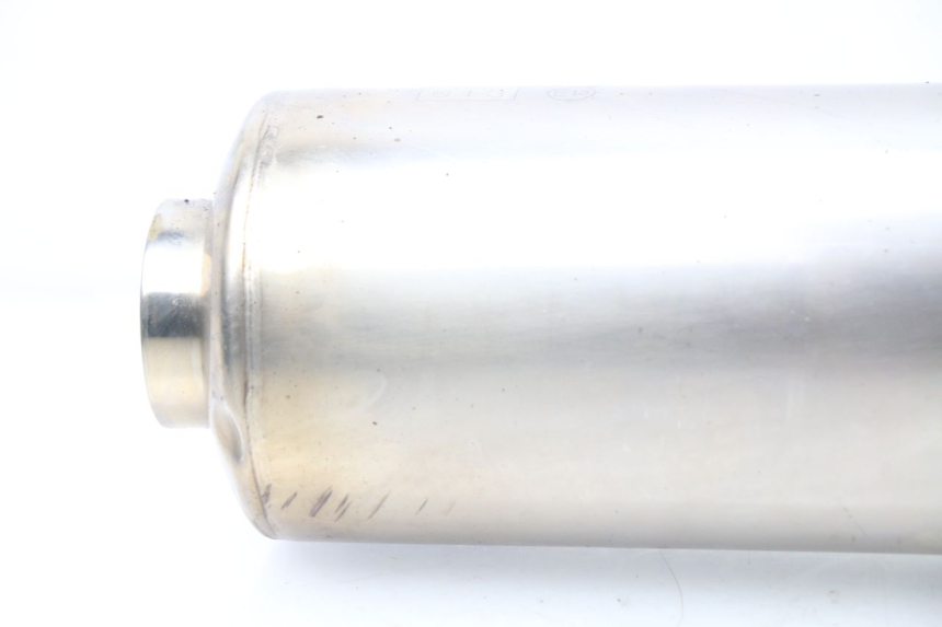 photo de PRAWY TŁUMIK WYDECHU YAMAHA TDM ABS 900 (2002 - 2014) - Struktura - zbliżenie