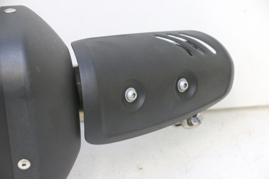 photo de TŁUMIK WYDECHU YAMAHA FZ8 800 (2010 - 2016) - Inny kąt widzenia