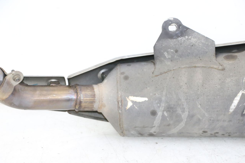 photo de TŁUMIK WYDECHU BMW G310 R 310 (2016 - 2020) - Widok z bliska