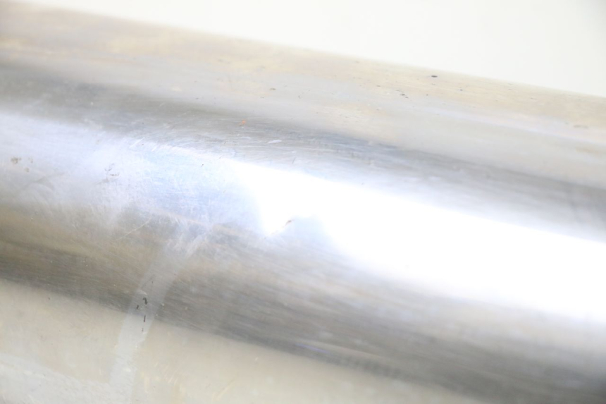 photo de LEWY TŁUMIK WYDECHU YAMAHA FJR ABS 1300 (2006 - 2012) - Szczegóły charakterystyczne