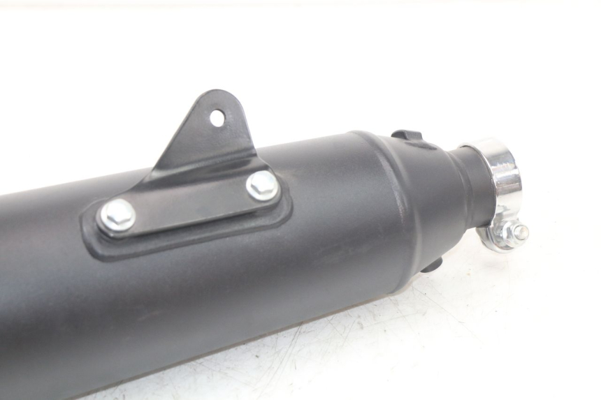 photo de LEWY TŁUMIK WYDECHU ROYAL ENFIELD CONTINENTAL GT 650 (2019 - 2024) - Szczegóły charakterystyczne