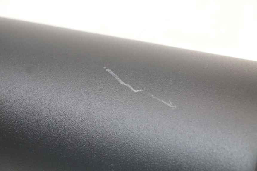 photo de LEWY TŁUMIK WYDECHU ROYAL ENFIELD CONTINENTAL GT 650 (2019 - 2024) - Inny kąt widzenia