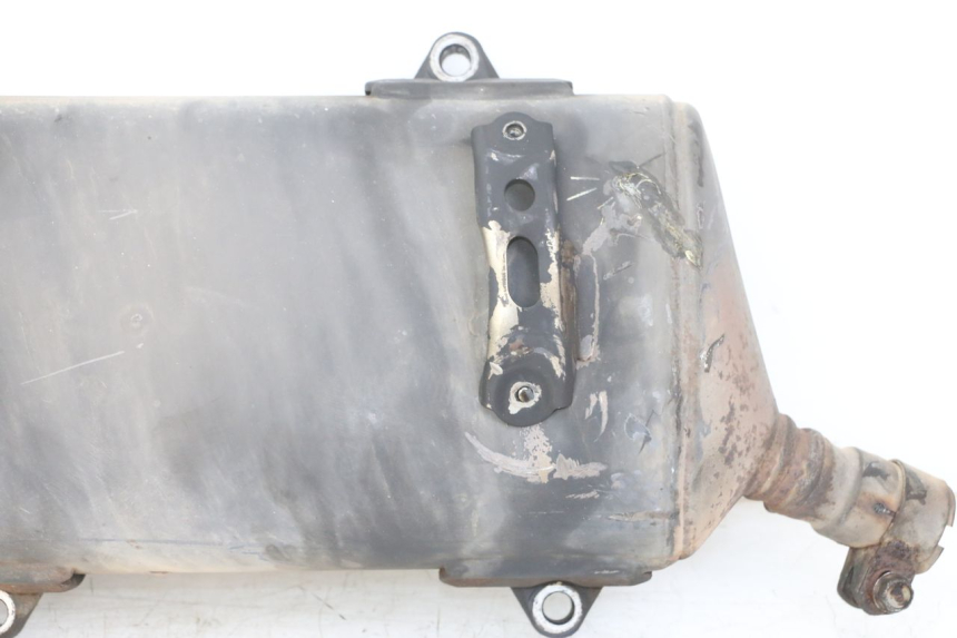 photo de TŁUMIK WYDECHU HONDA SH i 300 (2015 - 2020) - Widok z bliska